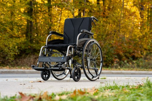SIMPLE-TIM Aluminium Wheelchair – Lightweight, Comfortable, and Designed for Everyday Mobility